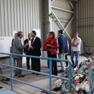 Provoz anaerobní digesce přeměnuje organický odpad na elektrickou energii