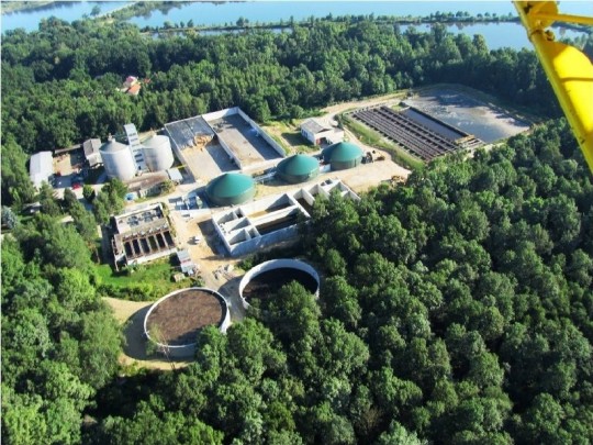 ČT24: Bioplynová stanice v Třeboni dodává elektřinu i teplo